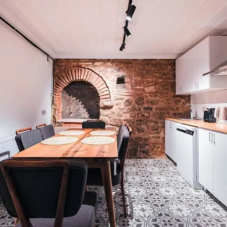 Homie - Quadruplex Townhouse In Historical Peninsula Apartamento